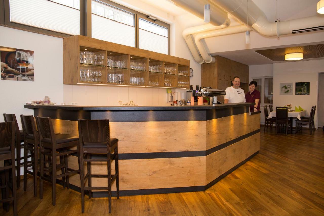 Hotel Gasthof Schuetzen Gbr 라우파임 외부 사진